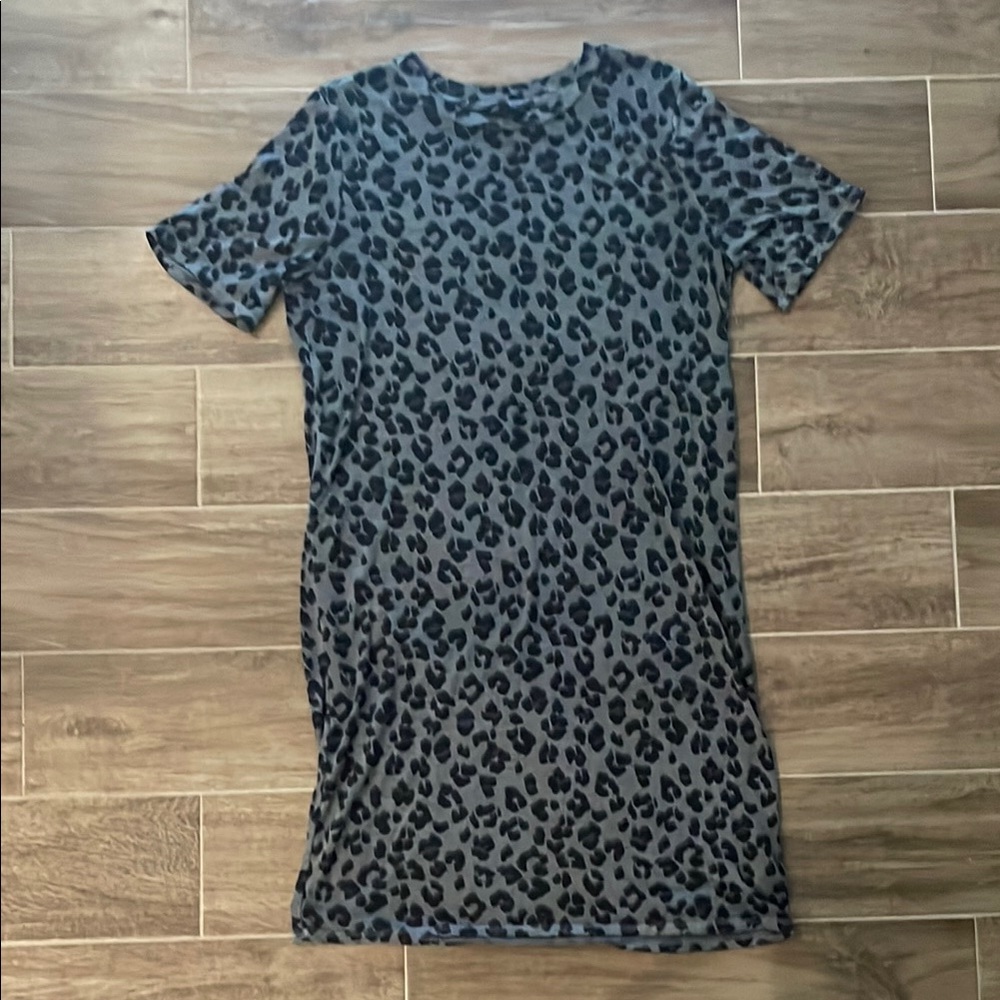 Lucky Brand Gray Leopard Print Mini Dress